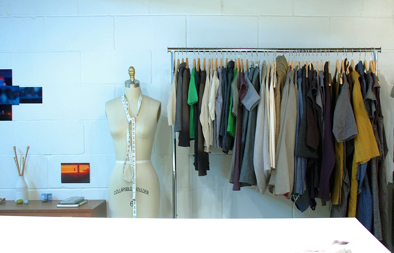 Clothes rack